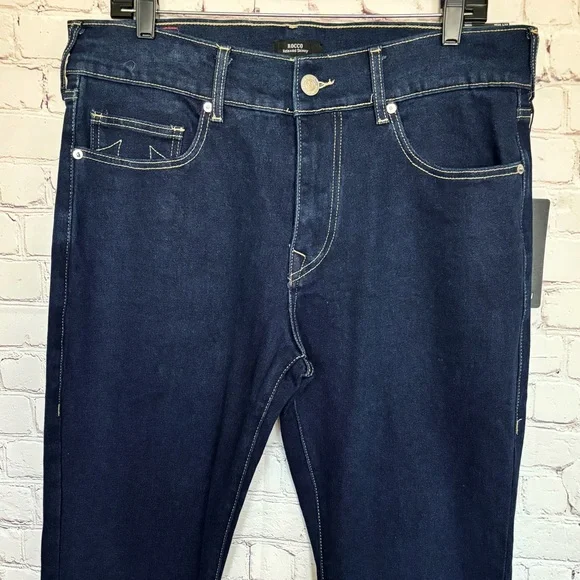 TRUE RELIGION Men's Rocco Single Needle Relaxed Skinny Jeans—NWT—34/32 - Picture 11 of 16